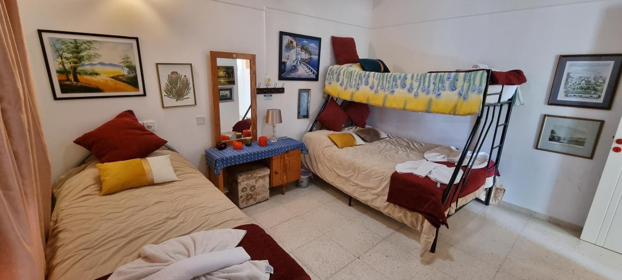 Astrofegia Apartments Near The Sea Agia Marina  Екстериор снимка